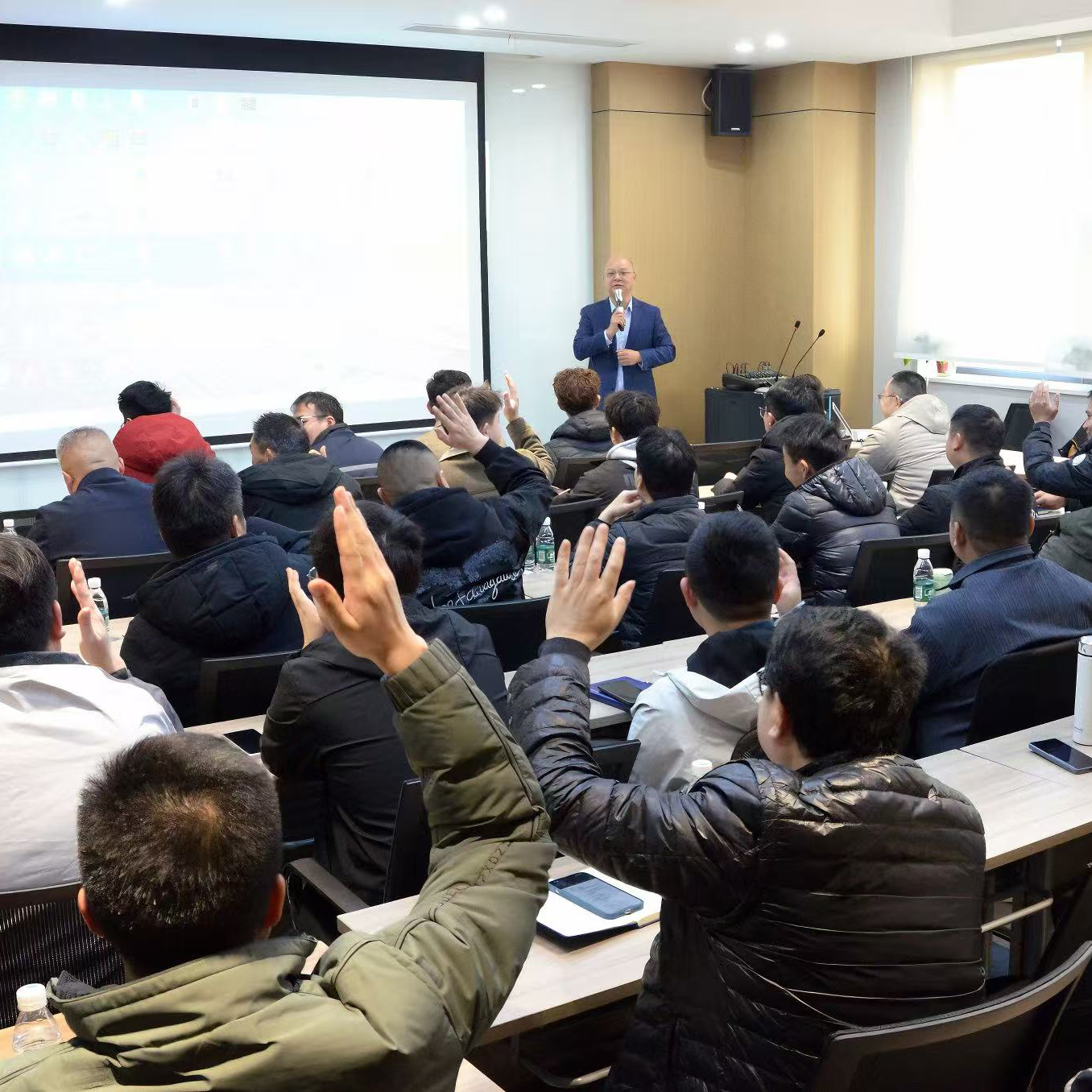 爱景智能“能师一期”空压节能系统培训班顺利结课